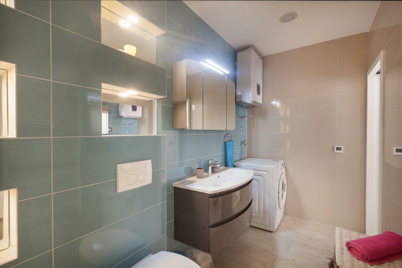 Studio Apartment Tia Makarska Ngoại thất bức ảnh